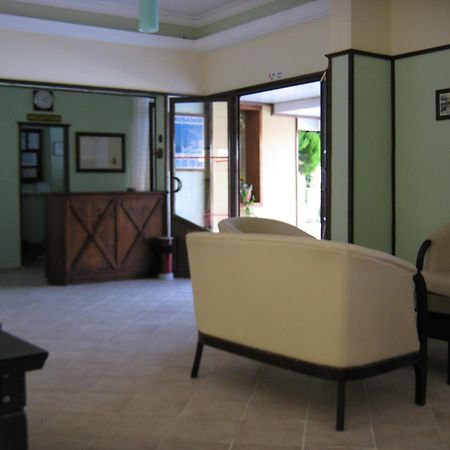 Oya Family Suites Kusadası Kültér fotó